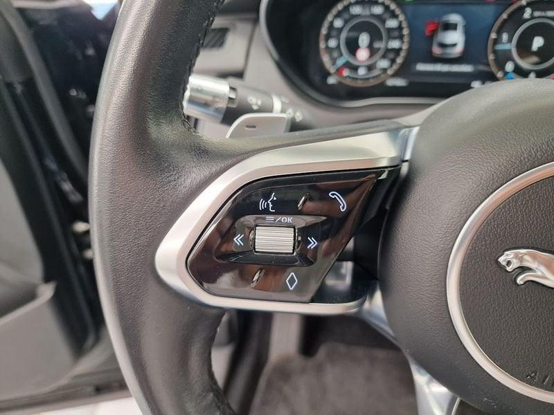 Jaguar E-Pace 2.0D I4 163CV AWD Auto R-Dynamic SE GANCIO TRAINO