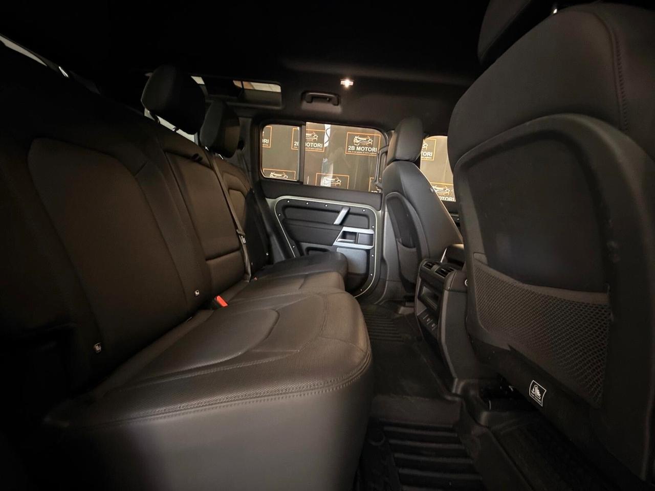 Land Rover Defender 110 3.0D I6 250 CV AWD Auto X-Dynamic SE