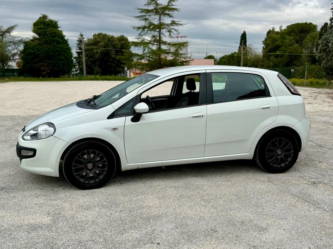 Fiat Punto Evo 150º Diesel 1.3 MTJ Neopatentati okay