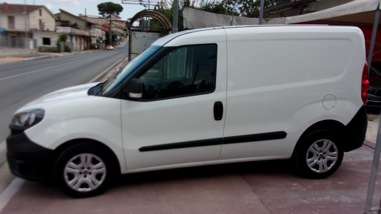 Fiat Doblo Doblò 1.6 MJT 105CV S&S PC-TN Cargo Lounge