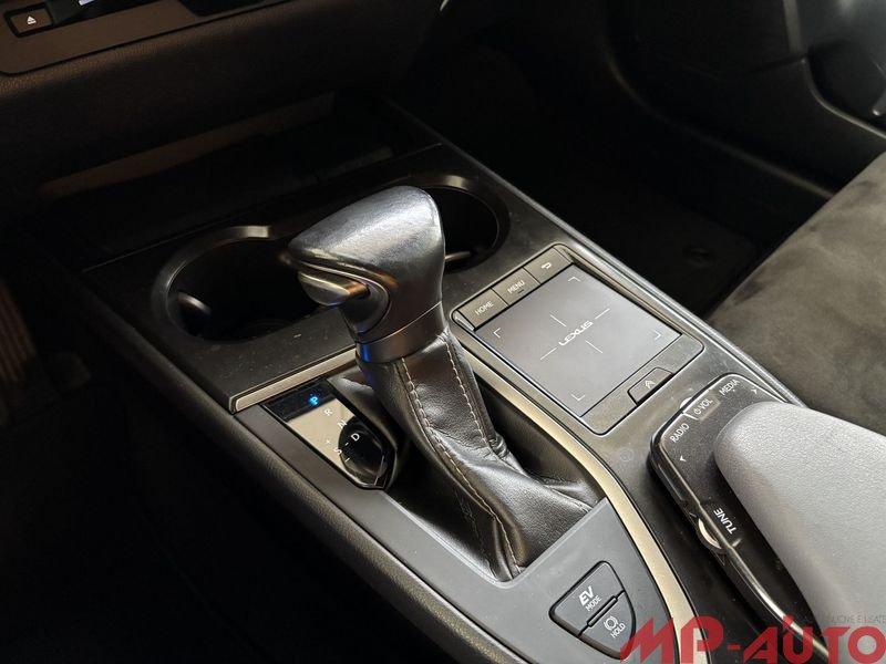 Lexus UX Hybrid Executive 2WD