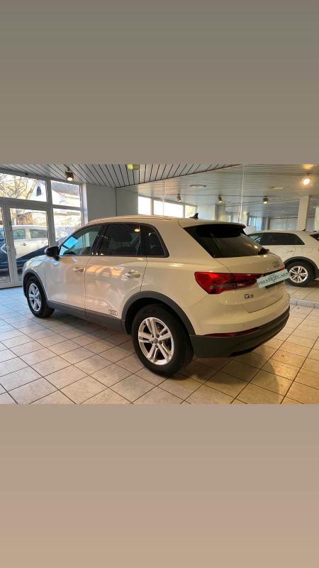 Audi Q3 35 2.0 tdi Business