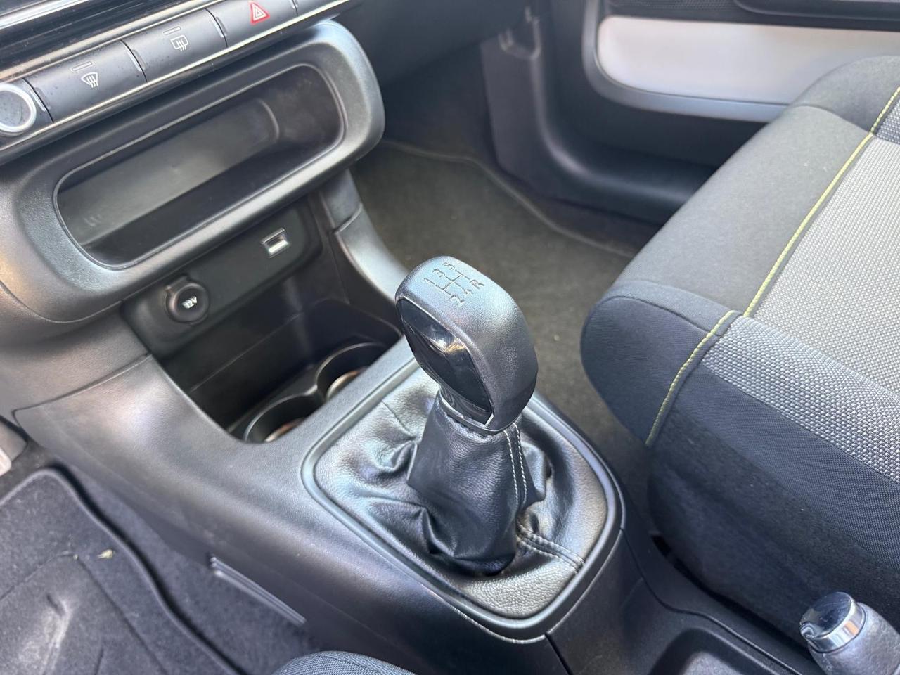 Citroen C3 83cv Benzina 5 porte Shine Navi bicolor pdc