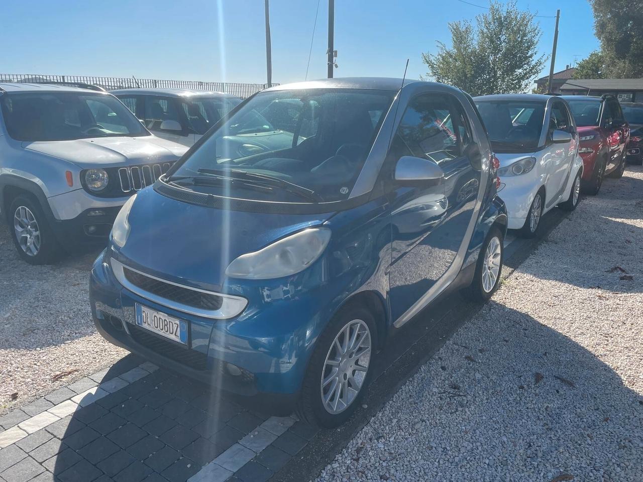 Smart ForTwo 1000 62 kW coupé passion