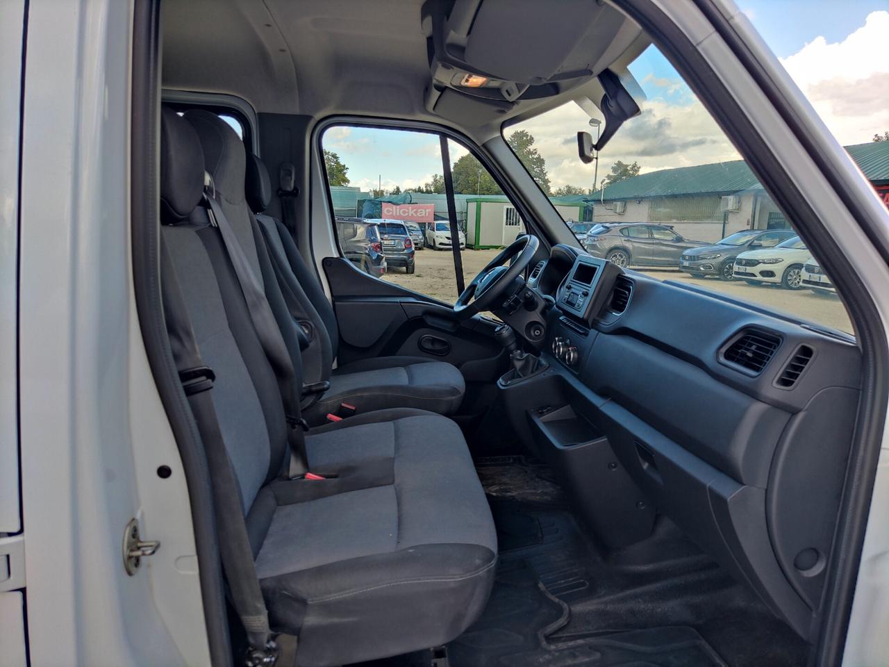 Renault Master TDC TP RGL4 T35 DCI 130 ICE