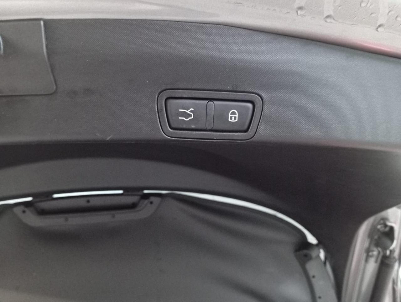 Alfa Romeo Stelvio 2.2 Turbodiesel 180 CV AT8 RWD Executive