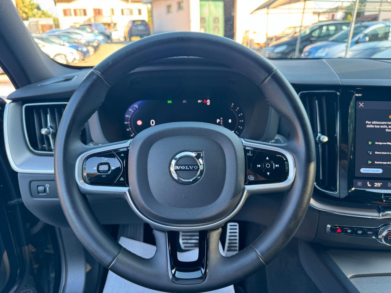 Volvo XC 60 XC60 B5 (d) AWD Geartronic Momentum Pro