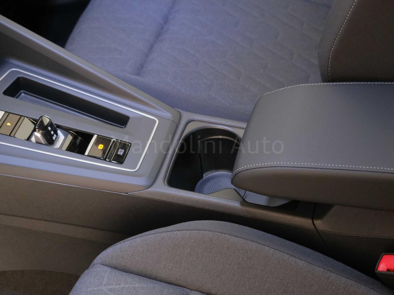 Volkswagen Golf variant 2.0 tdi scr 150cv life dsg