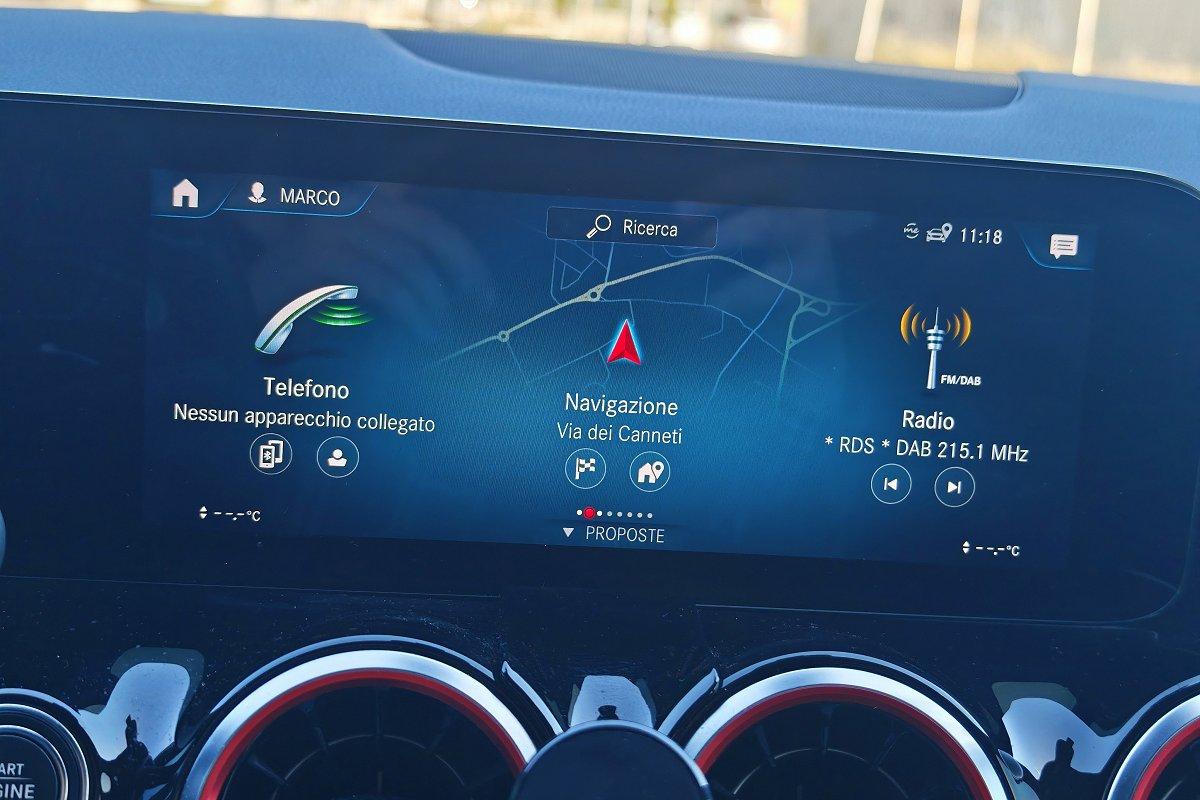 MERCEDES GLA 200 d Automatic 4Matic Premium