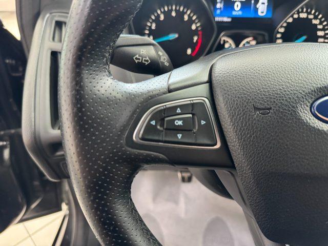 FORD Focus 1.0 EcoBoost 125 CV Start&Stop ST-LINE Titanium X