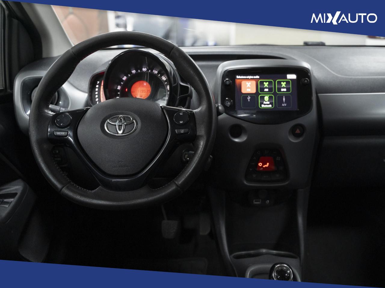 Toyota Aygo 1.0 X-Play Connect 72CV