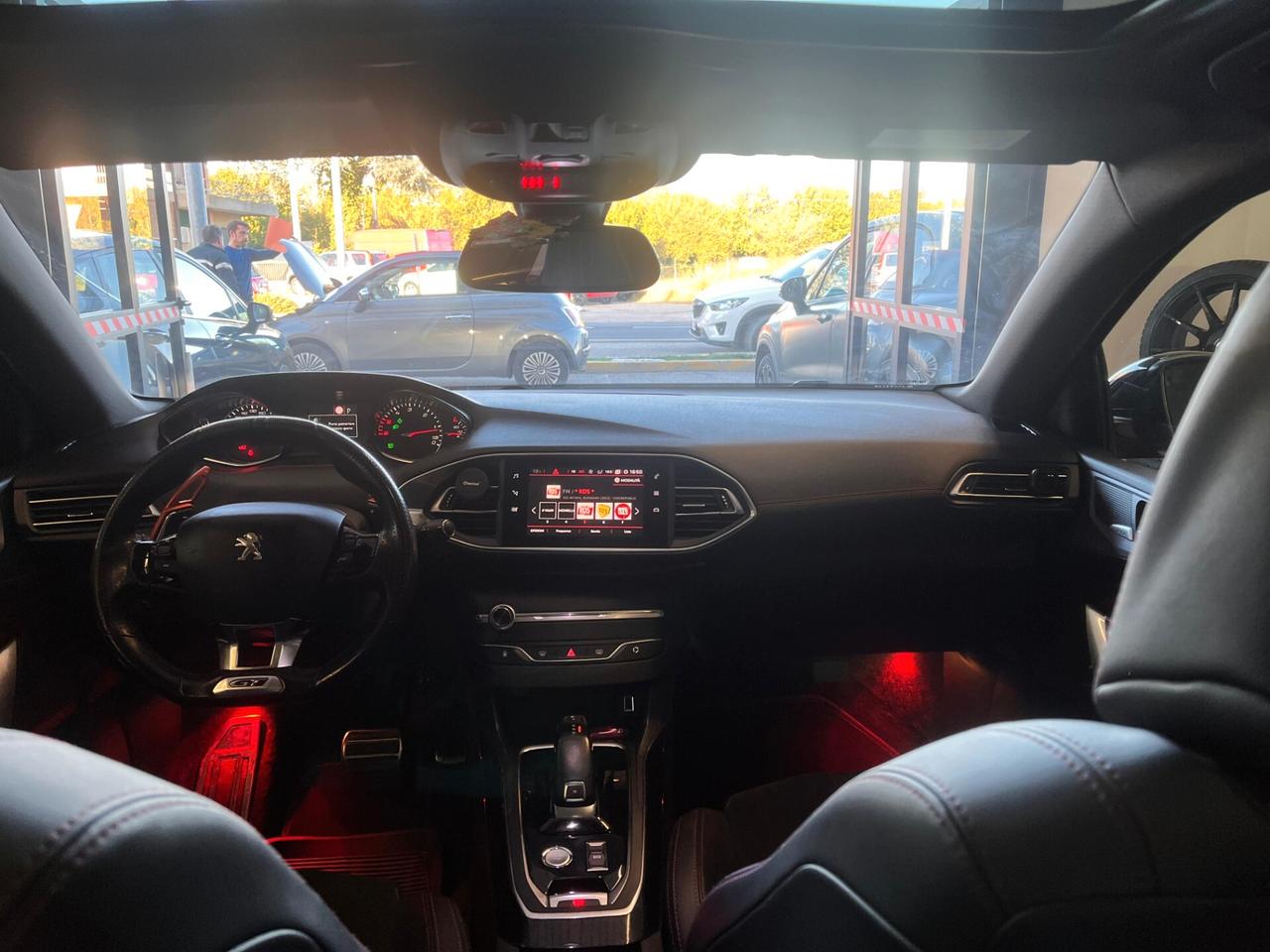 Peugeot 308 BlueHDi 180 EAT8 GT