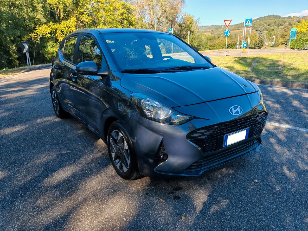Hyundai i10 SOLO 1.400 KM Incidentata