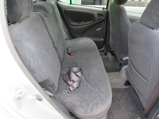 TOYOTA Yaris 1.0i 16V cat 5 porte Sol '03