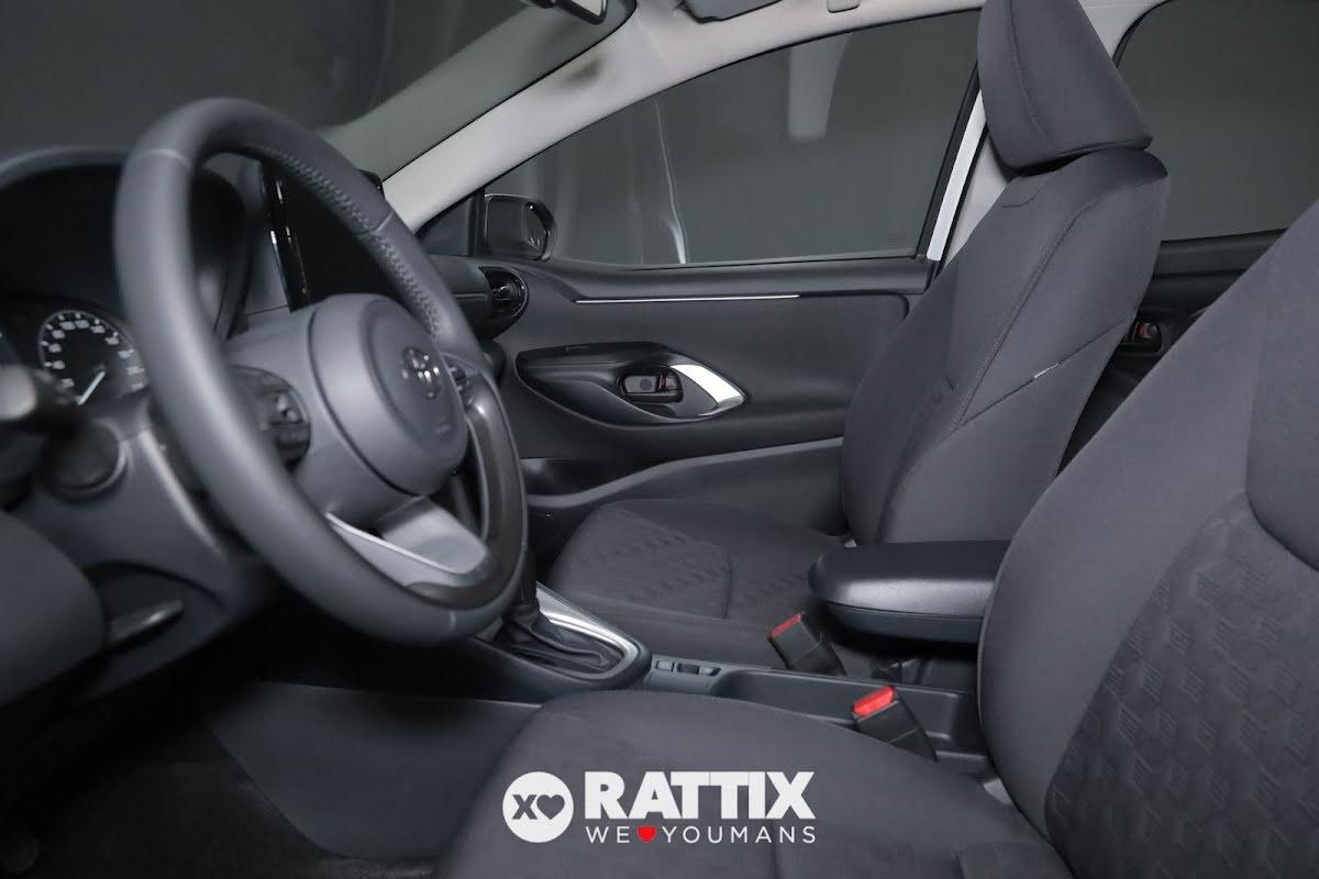 Toyota Yaris 1.5 Hybrid Active + Business Pack