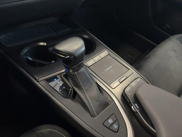 LEXUS UX 250h UX Hybrid 2WD Business