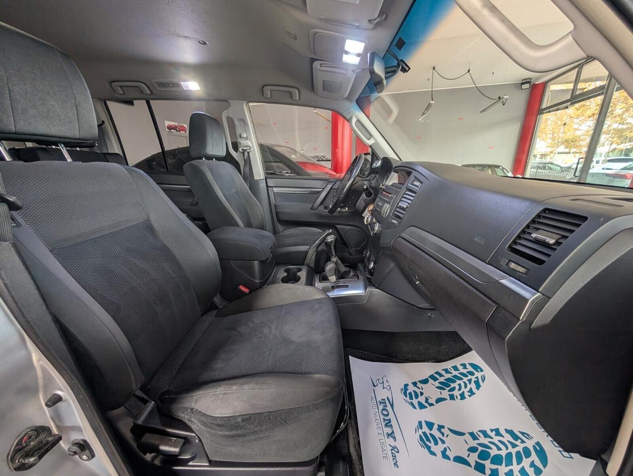 Mitsubishi Pajero 3.2 7 POSTI VERRICELLO