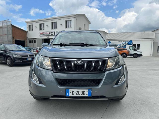 MAHINDRA XUV500 2.2 16V AWD W8 4x4