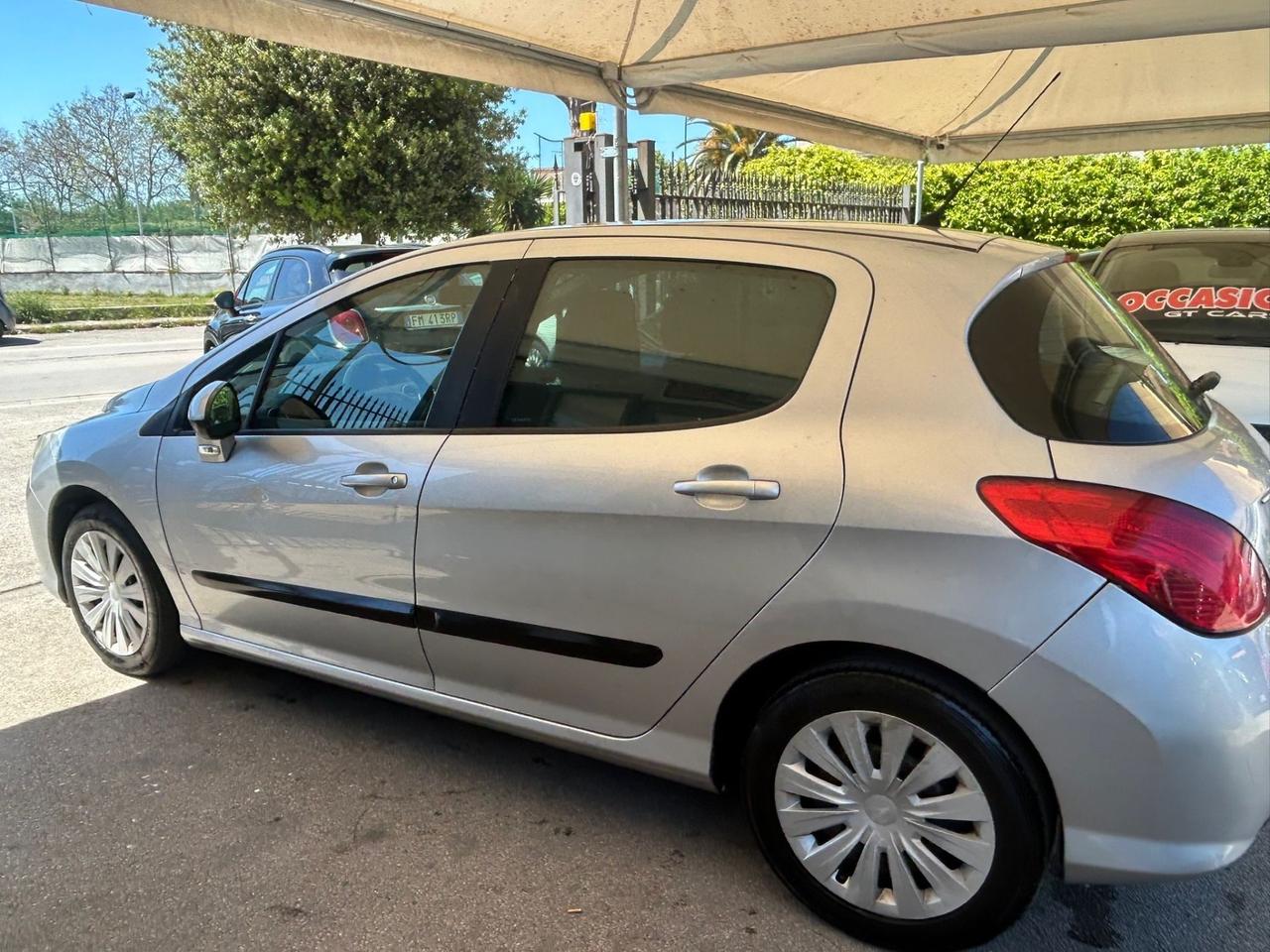 Peugeot 308 1.6 8V HDi 93CV 5p. Business