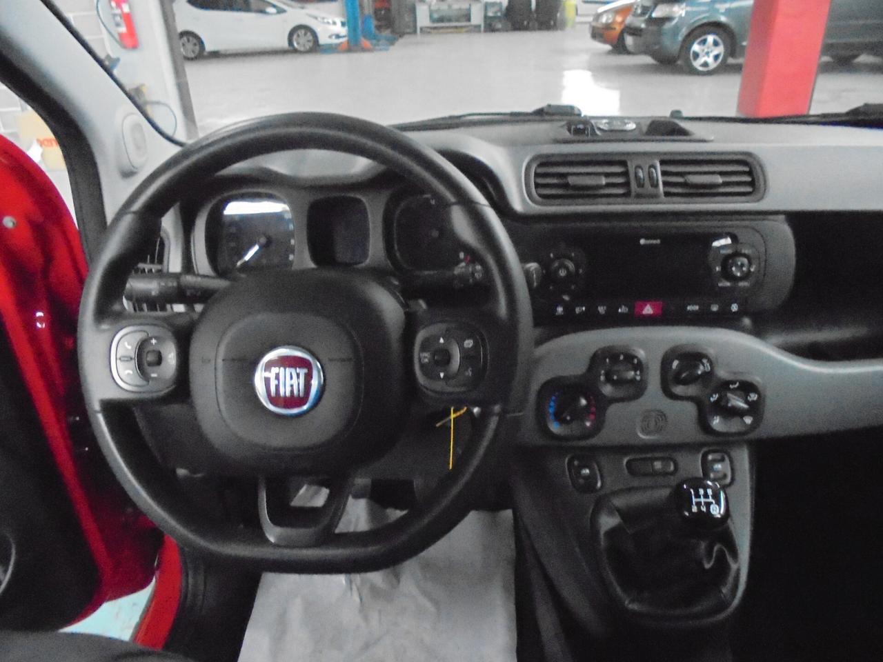 Fiat Panda 1.2 City Cross Waze