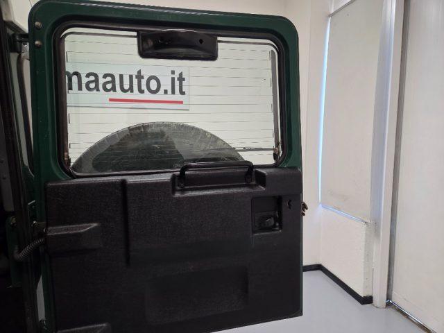 LAND ROVER Defender 110 2.5 Td5 UNICOPROPIETARIO 9POSTI