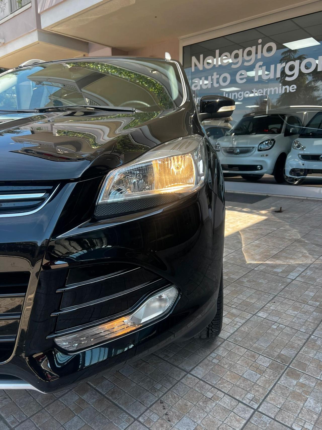 Ford Kuga 2.0 TDCI 150 CV S&S 2WD Titanium