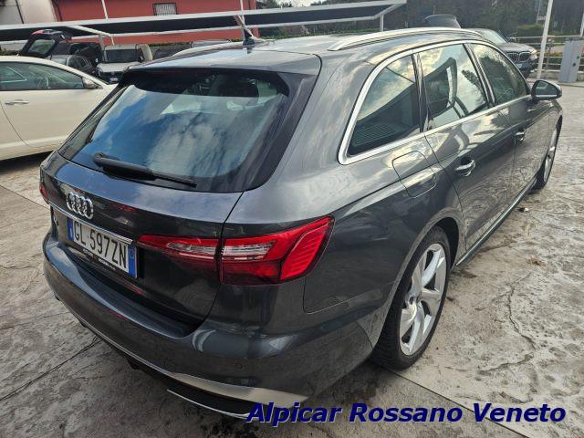 AUDI A4 Avant 30 TDI/136 CV S tronic S line edition