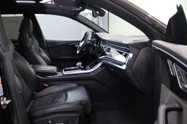AUDI SQ8 TDI quattro tiptronic