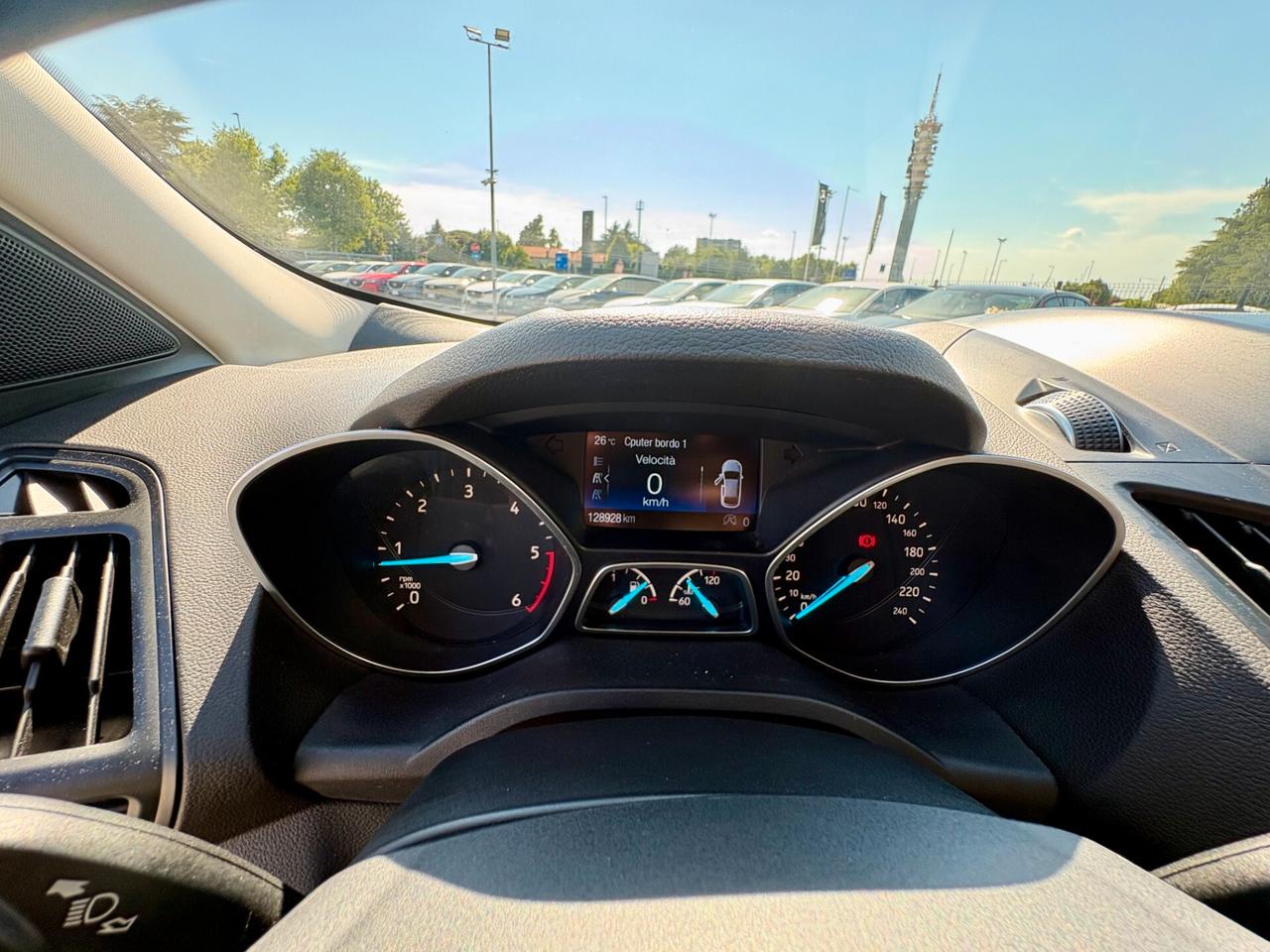 Ford Kuga 1.5 TDCI 120 CV S&S 2WD Business
