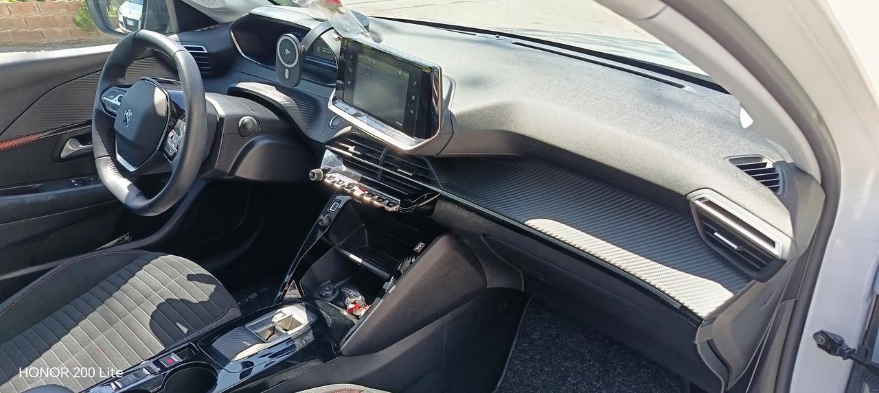 Peugeot e-208 5 Porte e-208 Active Pack 100kW