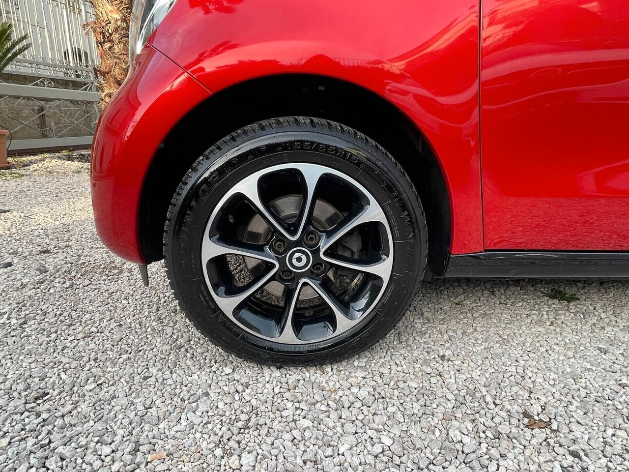 Smart ForFour 70 1.0 twinamic Passion LED NAVI
