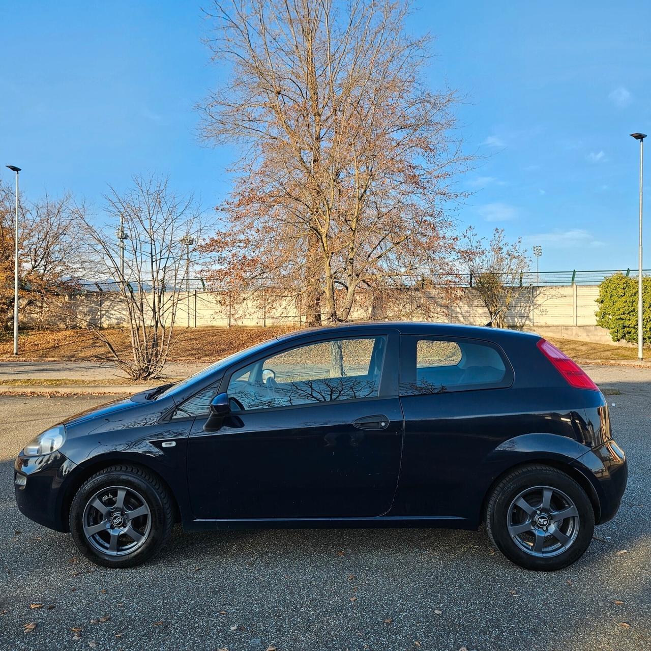 Fiat Punto 1.2 8V 5 porte Street