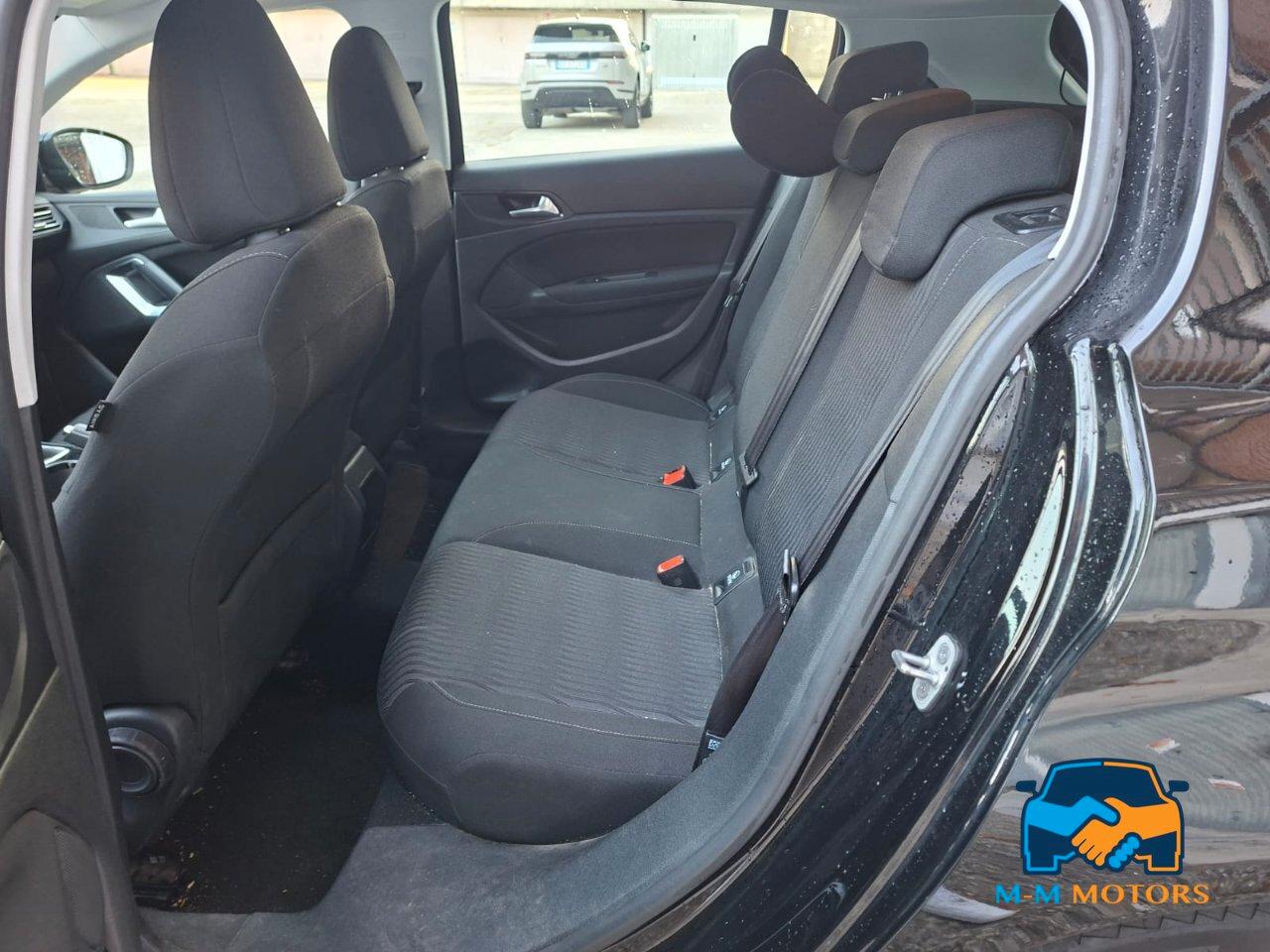 Peugeot 308 5 Porte 308 5p 1.6 e-hdi 8v Active s&s 115cv