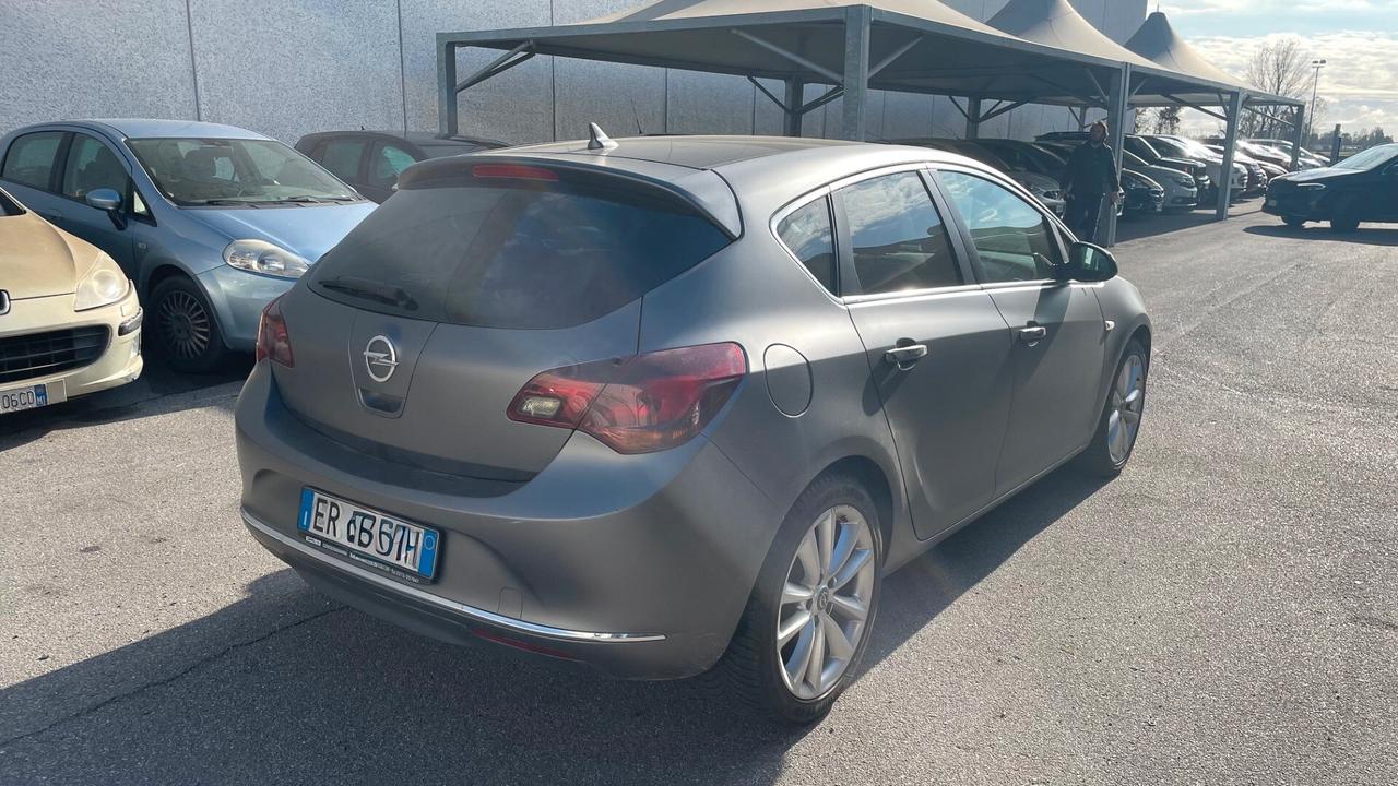 Opel Astra 1.7 CDTI 110CV 5 porte Cosmo
