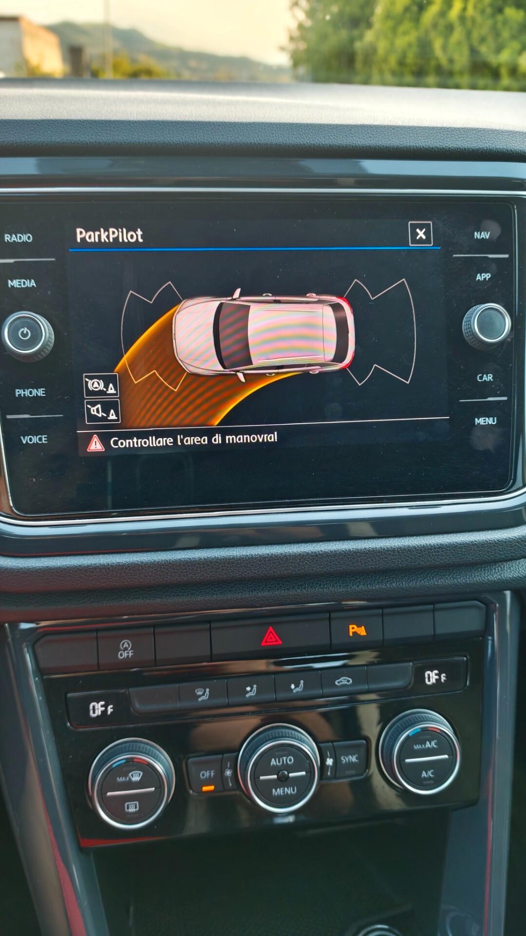 Volkswagen T-Roc 2.0 TDI SCR 150 CV DSG Advanced BMT SPORT