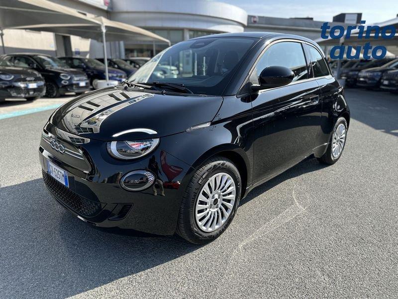 FIAT 500 Action Berlina