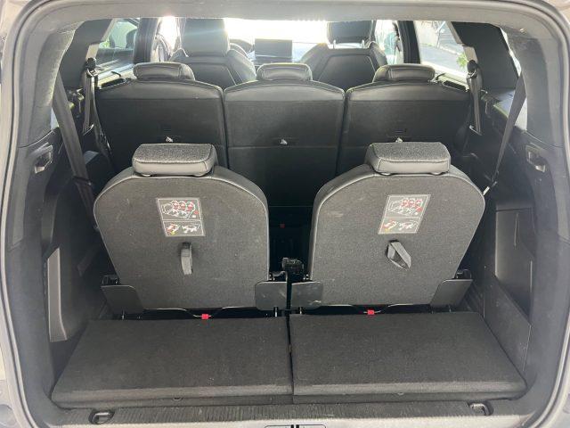 PEUGEOT 5008 BlueHDi 130 S&S EAT8 Allure Pack da?259,00 mensili
