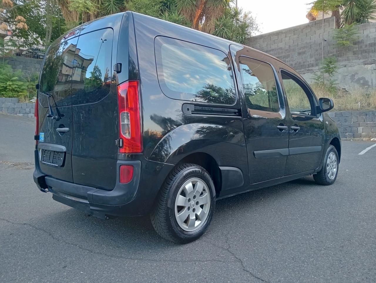 Mercedes-benz Citan Pianale ribassato con rampa disabili in carrozzina