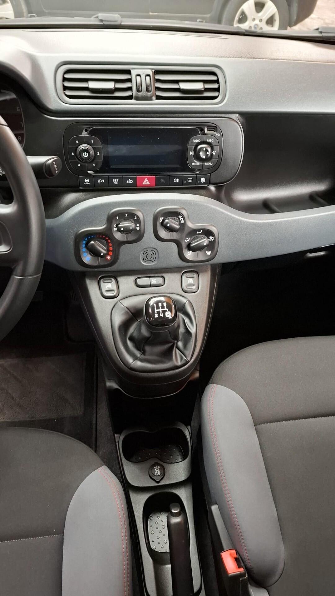 FIAT PANDA 1.2 EURO 6D TEMP 2020 42322 KM €9500