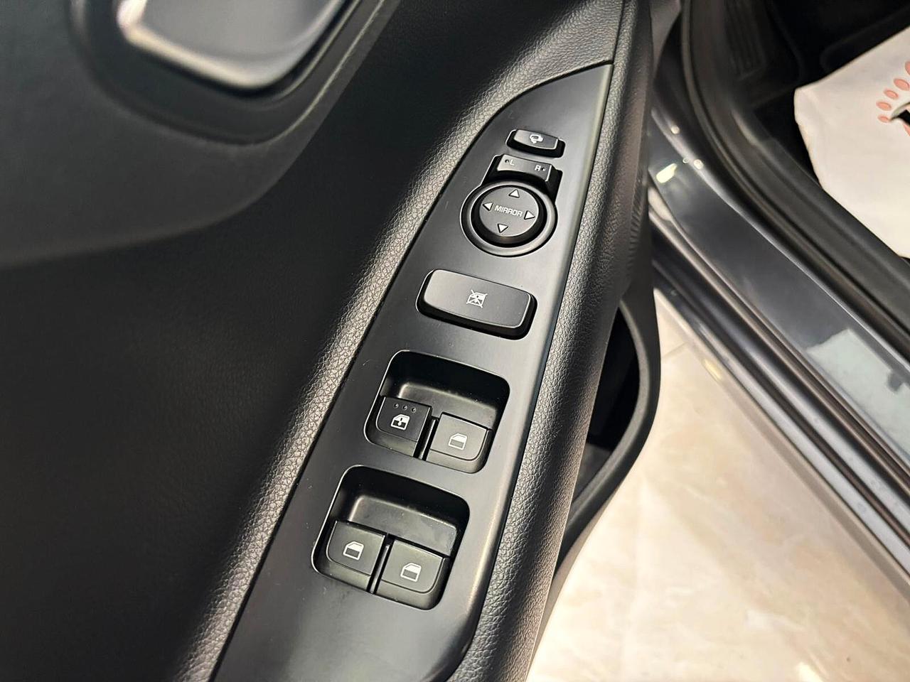 Kia Rio 1.4 CRDI 90 CV ** PARI AL NUOVO **