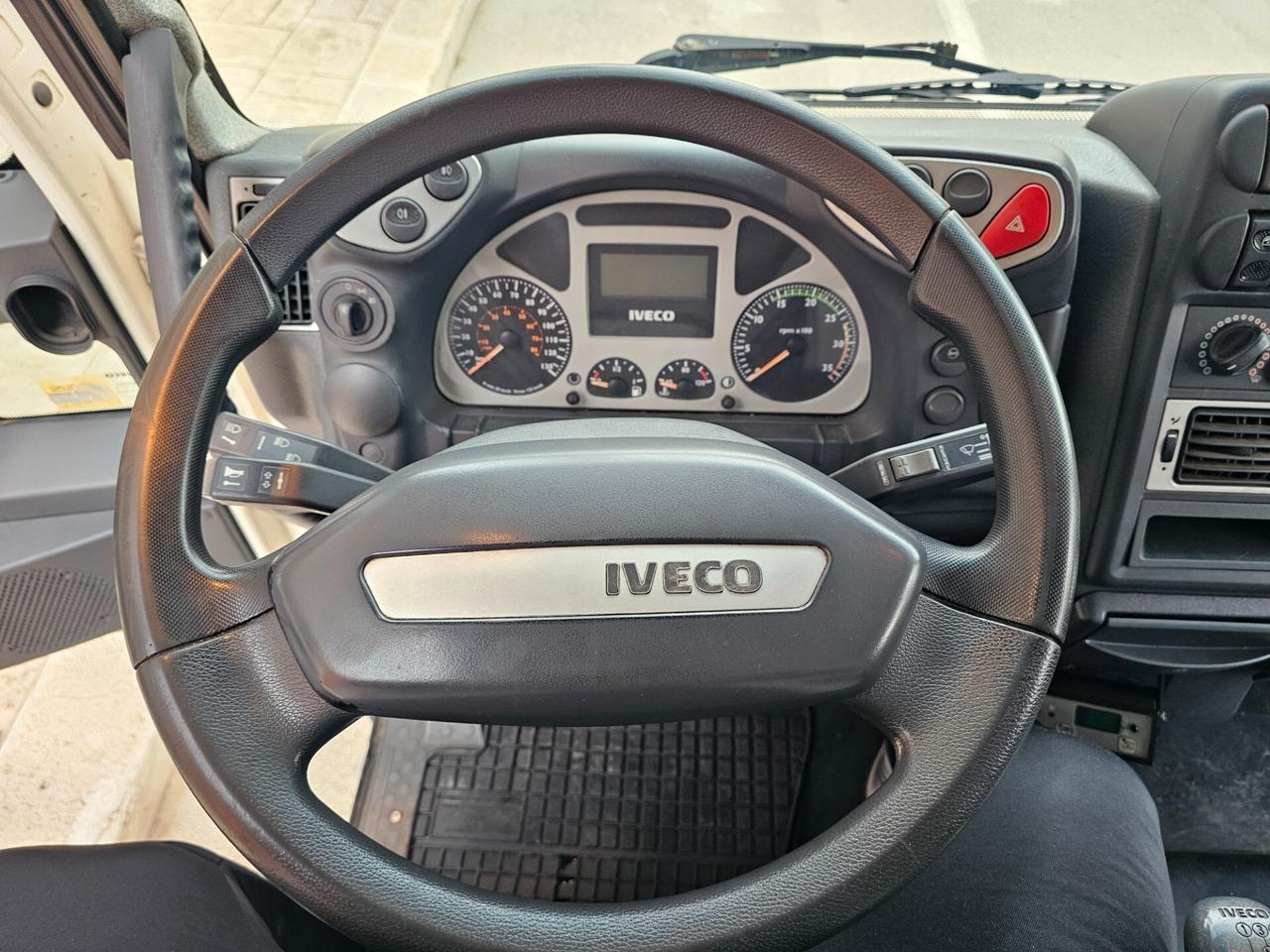 IVECO 75.13 ANNO 2004 TELAIO PII PEDANA