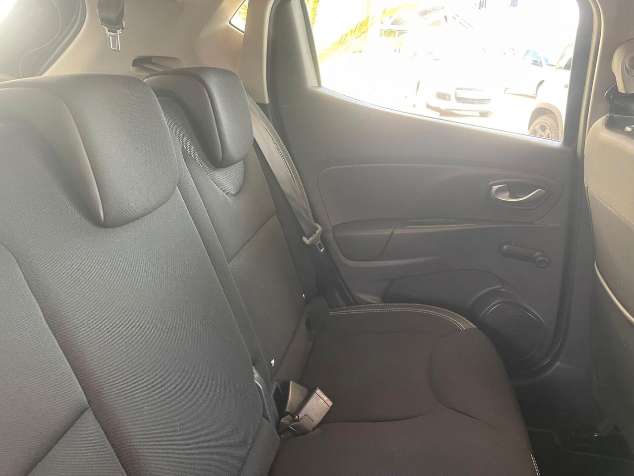 Renault Clio dCi 8V 75 CV Start&Stop 5 porte Energy Intens