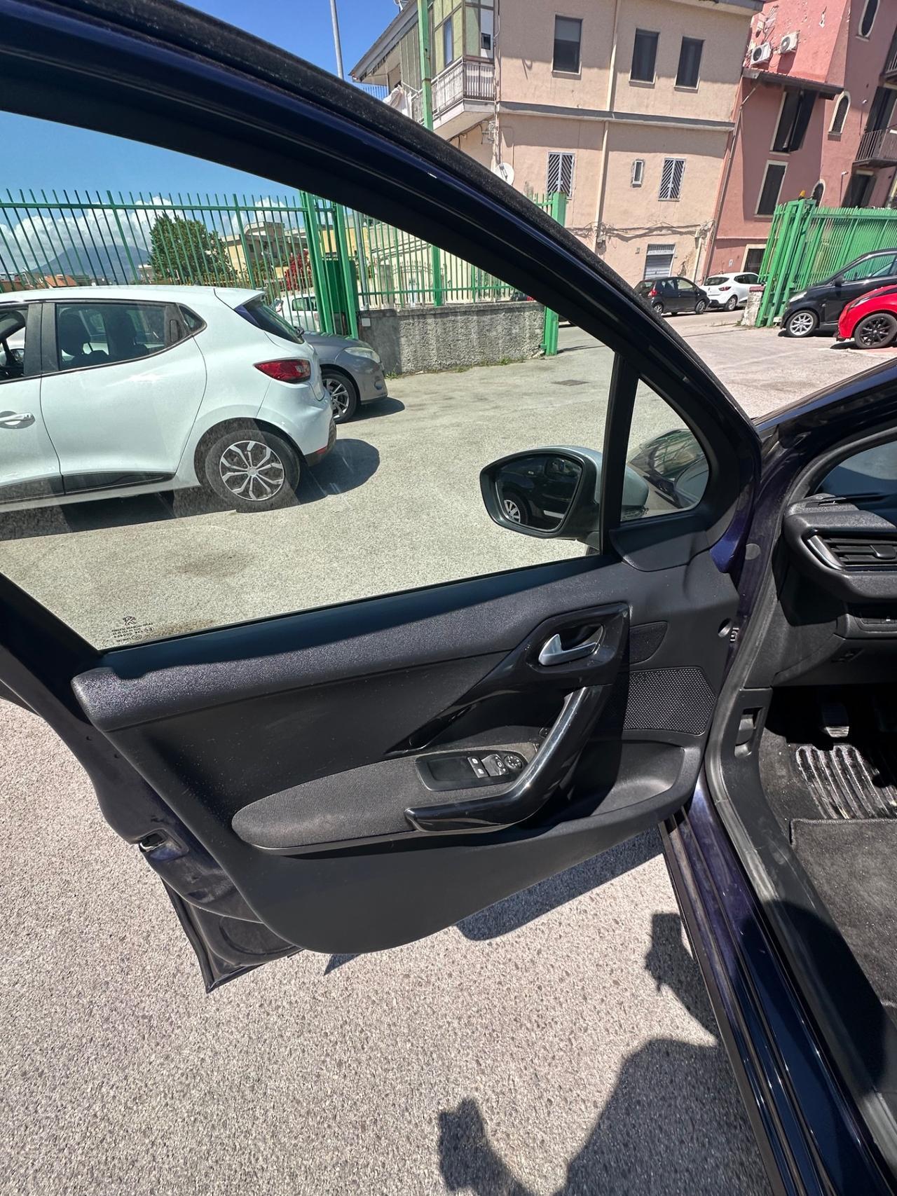 Peugeot 208 BlueHDi 75 5 porte Active