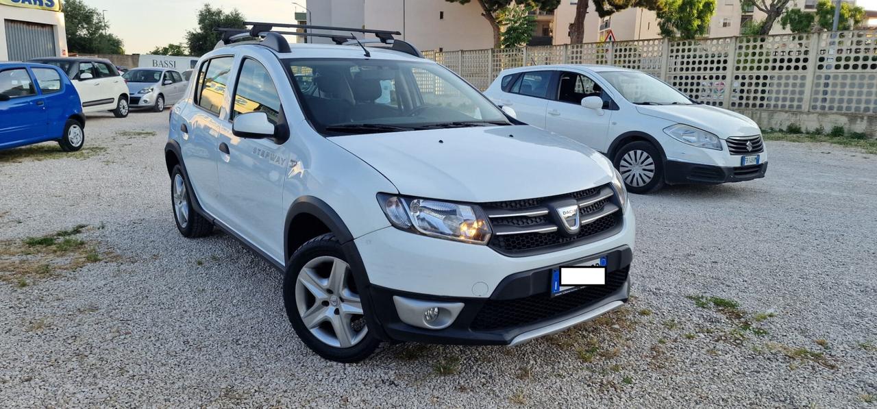 Dacia Sandero Stepway Prestige 2014 100.000km