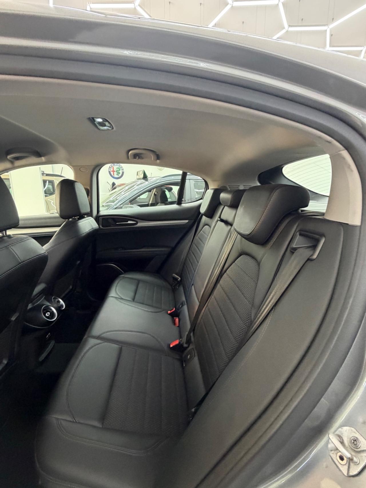 Alfa Romeo Stelvio 2.2 Turbodiesel 190 CV AT8 Q4 Sprint