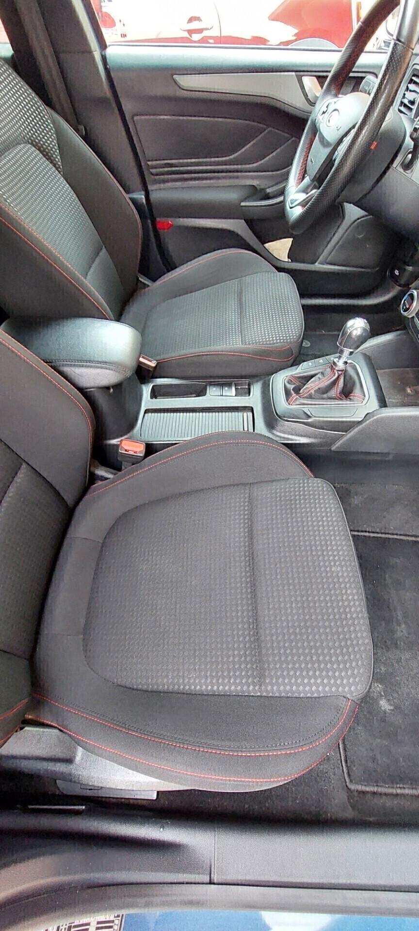 FOCUS 1,0 IBRIDA/BENZINA 130 CV-ST LINE NAVI TELEFONO LEGA SENSORI RETROCAMERA FULL FULL