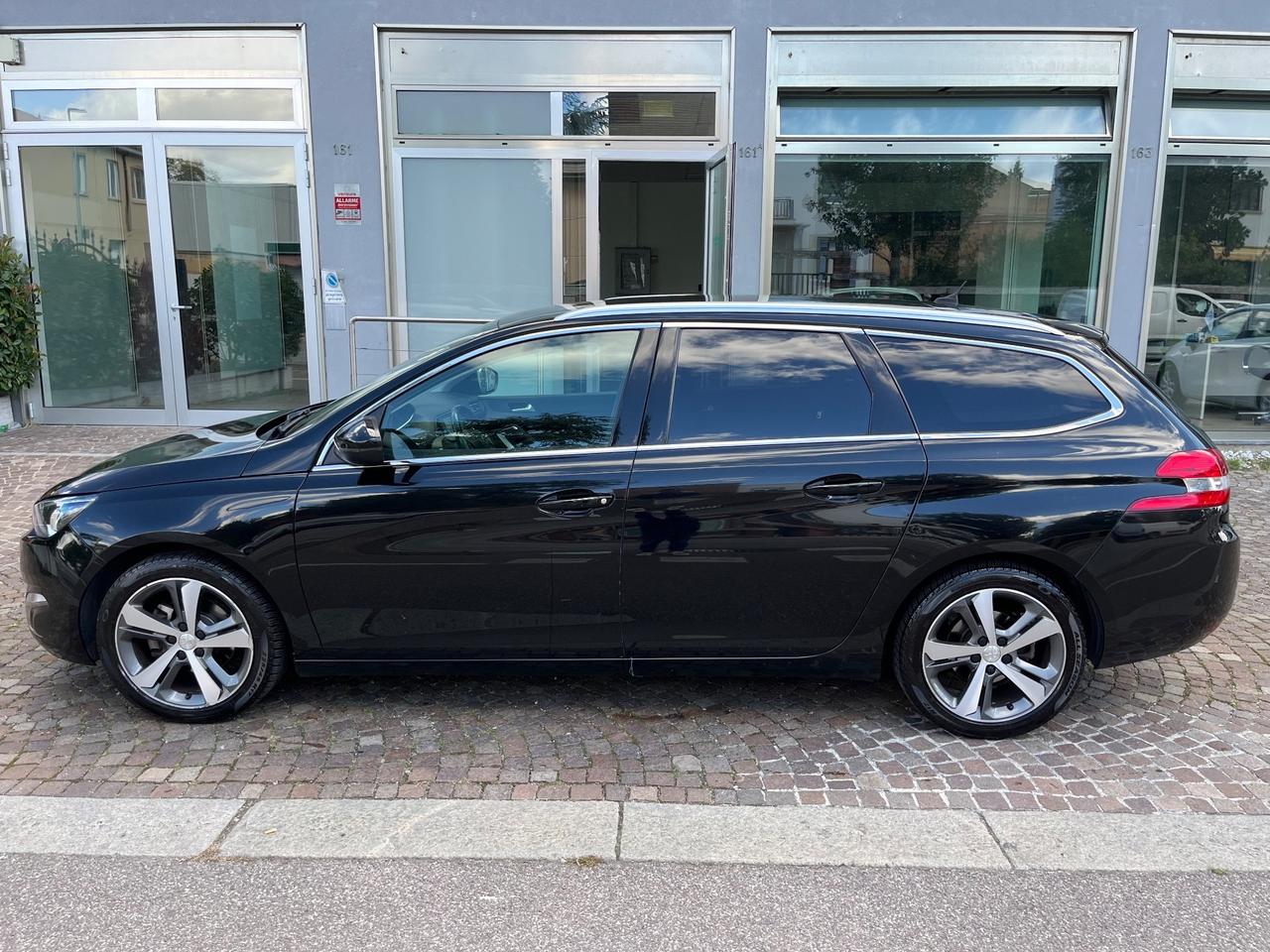 Peugeot 308 BlueHDi 120 S&S SW GT Line