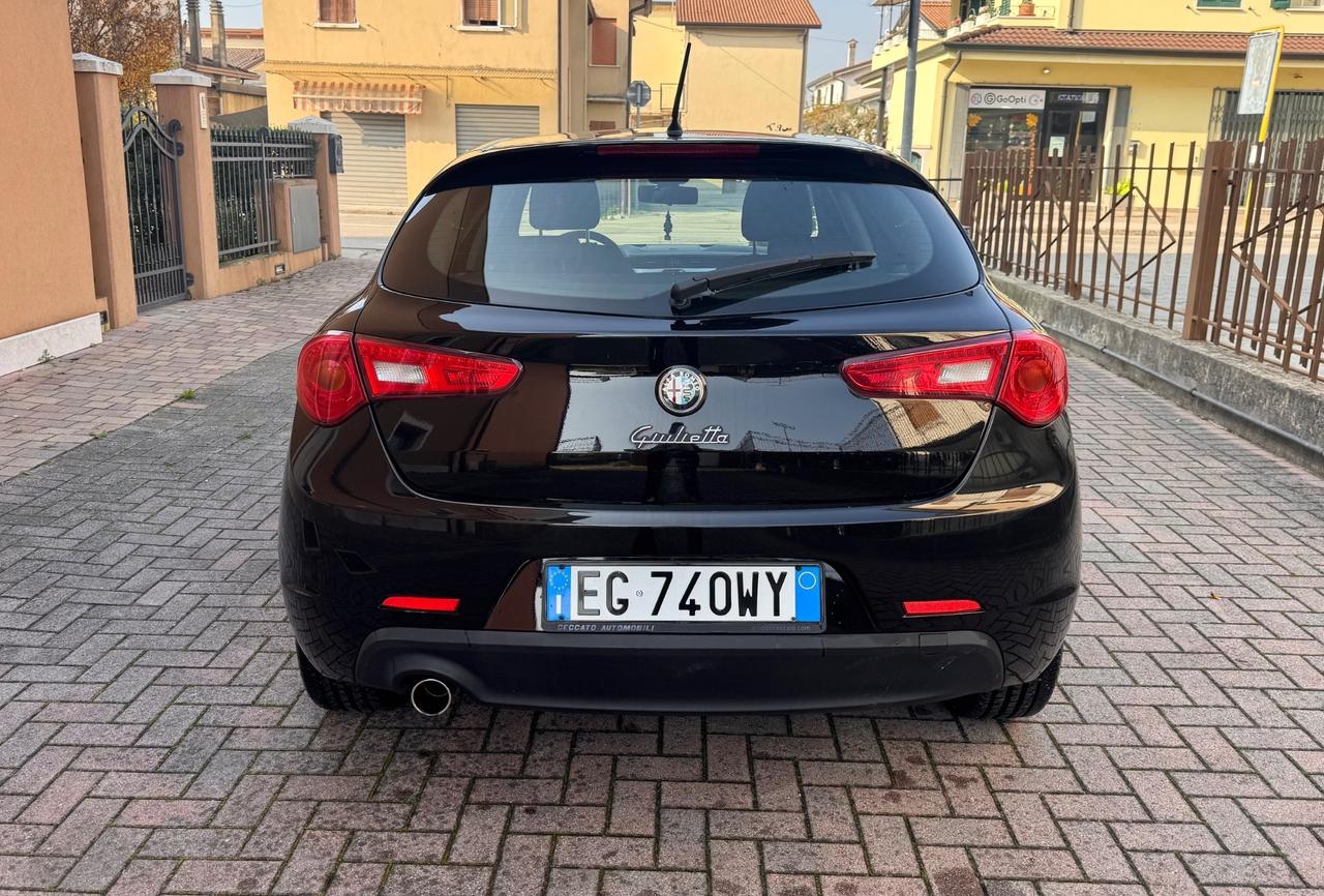 Alfa Romeo Giulietta 1.6 JTDm-2 105 CV Ok Neopatentati