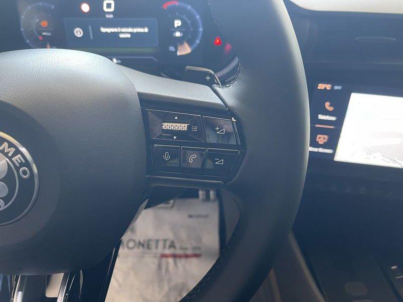 Alfa Romeo Junior 1.2 ibrida Speciale 145cv edct6 - KM0