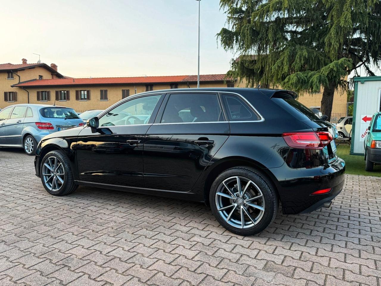 Audi A3 SPB 30 TFSI S tronic AUTOMATICA NAVIGA CRUISE SENSORI PDC